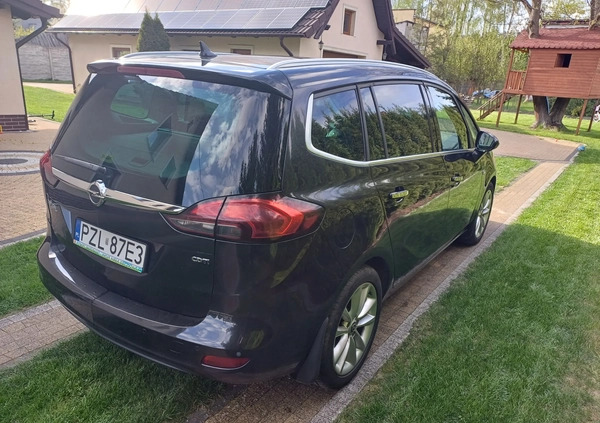 Opel Zafira cena 20000 przebieg: 372000, rok produkcji 2012 z Jastrowie małe 22